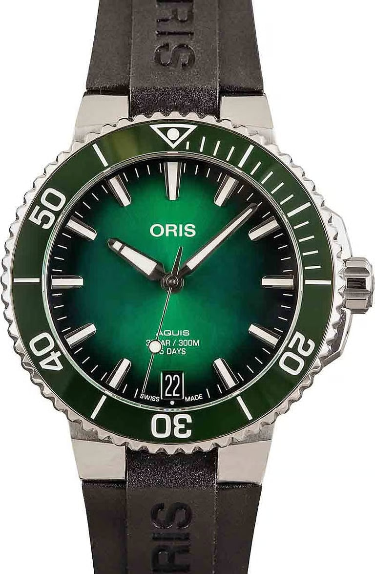 Oris Aquis Date Calibre 400 Steel on Rubber Strap Green Dial
